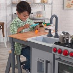 Bucatarie Insula Chef's Cook N Create Island Kitchen Kidkraft cu Masuta si Bancuta cu sunete si lumini